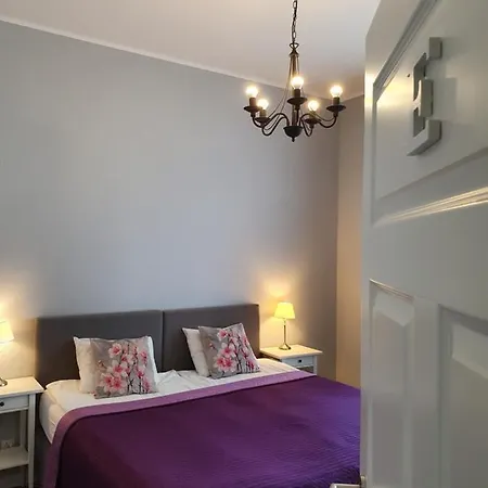 Apartment Pokoje Przy Molo - Krolowej Jadwigi 6